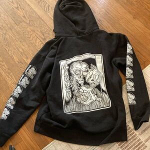 Baggy skater skulls hoodie
